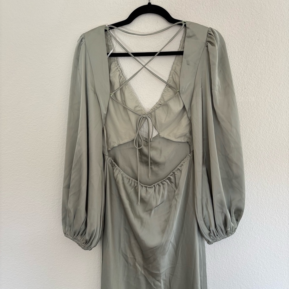 Billy J Cleo Midi Dress Olive NWT - Picture 6 of 8